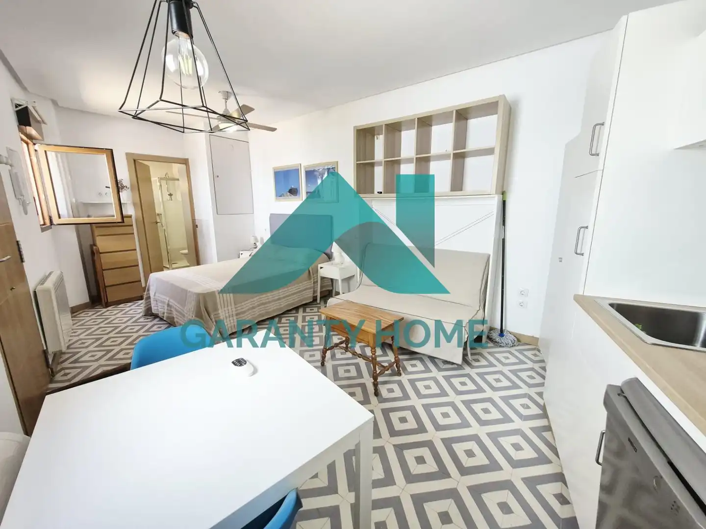 Dormitori de Apartament en venda en Cáceres amb Aire condicionat, Calefacció i Moblat