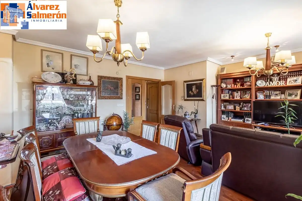 Flat with terrace for sale in Calle PDTA FERNANDO GOMEZ DE LA, imagen 7