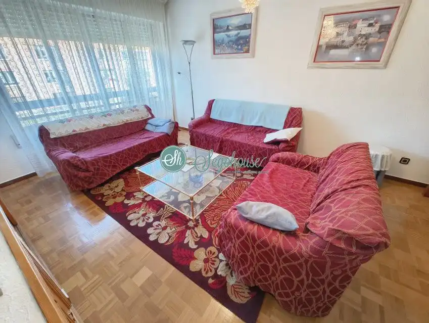 Living room of Flat for sale in Segovia  with Heating, Parquet flooring and Terrace