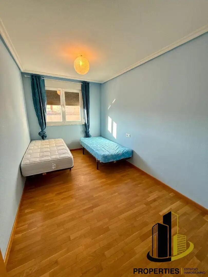 Schlafzimmer von Wohnung zum Verkauf in Guijuelo
