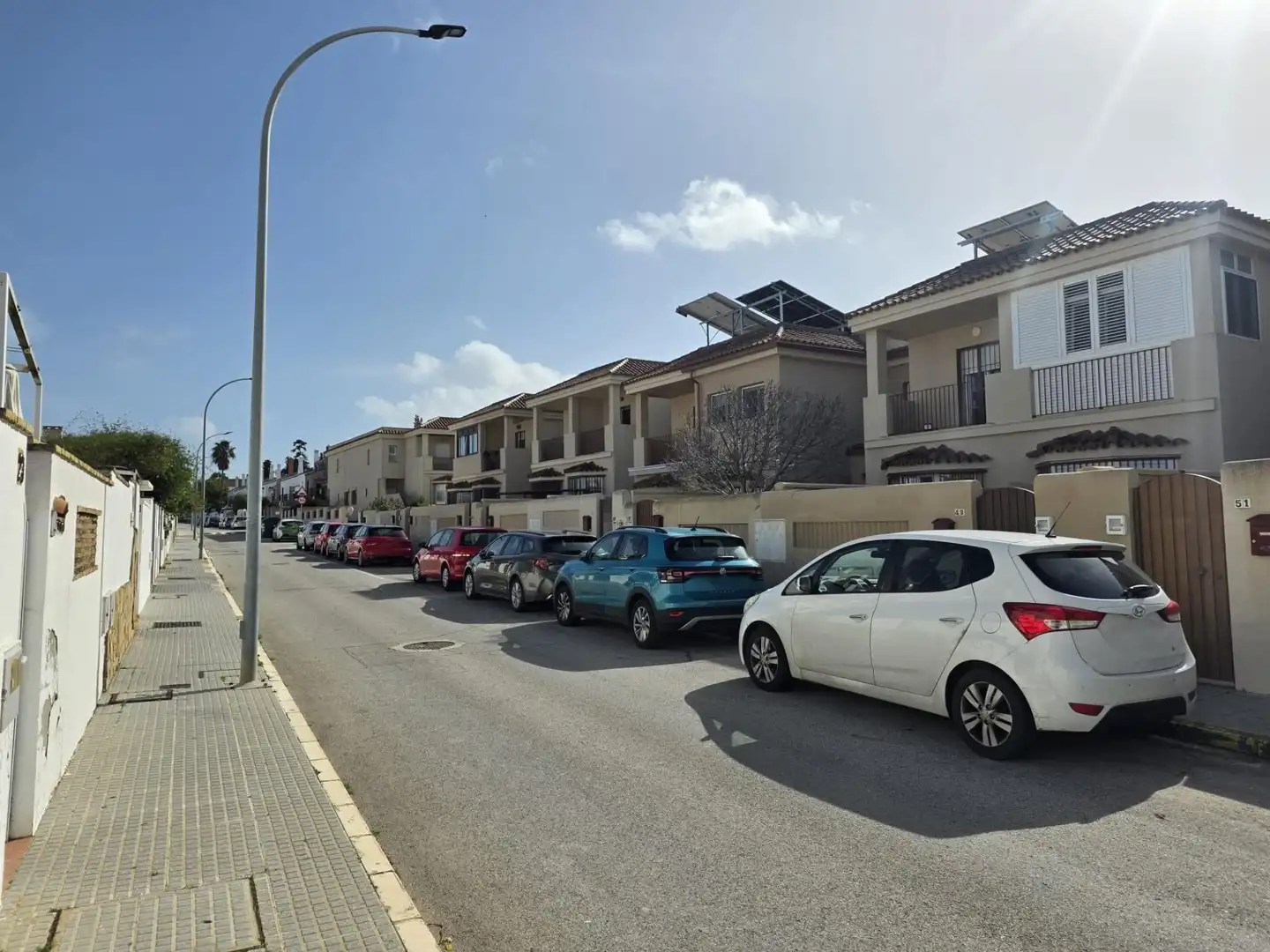 Vista exterior de Casa adosada en venda en Chiclana de la Frontera