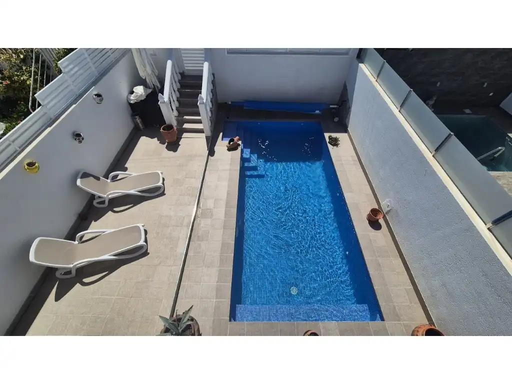 Piscina de Casa adosada en venda en Orihuela amb Aire condicionat, Jardí privat i Piscina