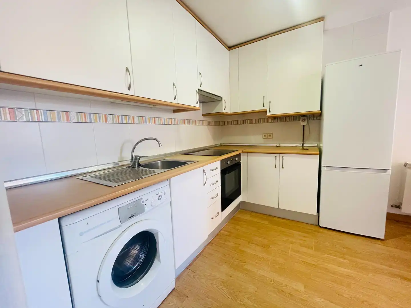 Appartamento con terrazza in vendita a Navalagamella, imagen 3