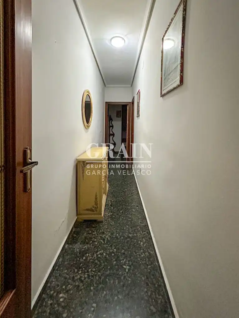 Flat with terrace for sale in Feria, imagen 14