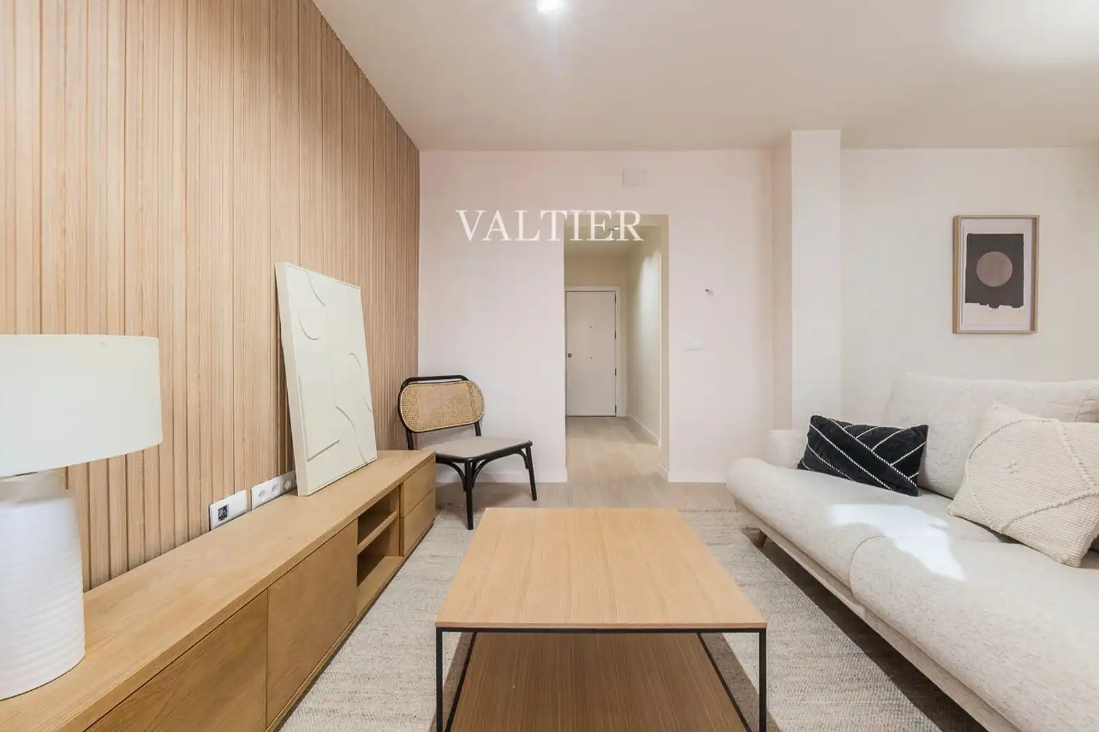 Schlafzimmer von Wohnung zur Miete in Madrid mit Klimaanlage, Terrasse und Möbliert