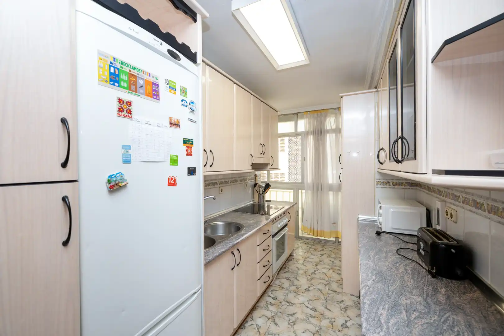 Küche von Wohnung zur Miete in Granada mit Klimaanlage, Möbliert und Waschmaschine