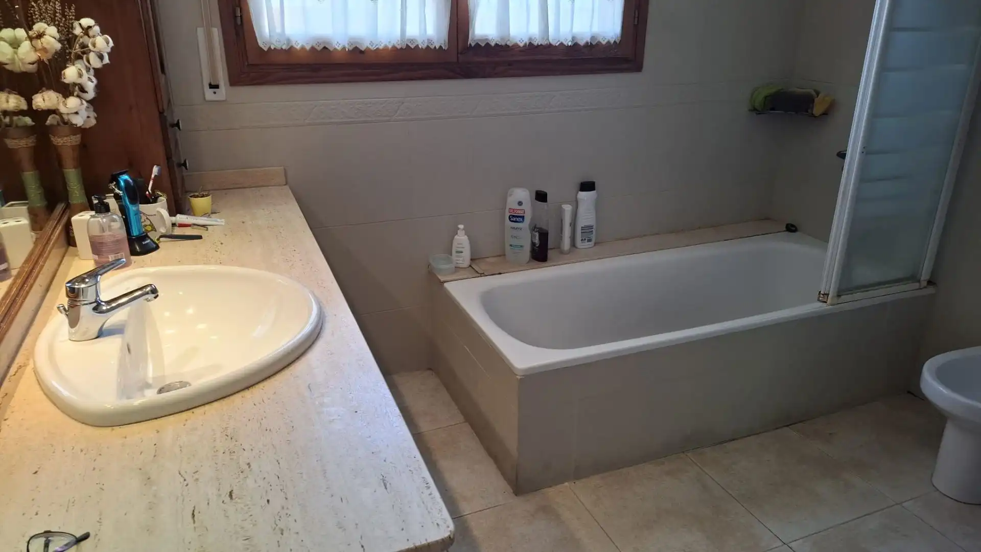 Baño de Casa o chalet en venta en Vallirana con Calefacción y Trastero