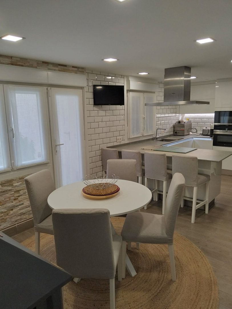 Kitchen of Single-family semi-detached for sale in Vitoria - Gasteiz  with Heating, Parquet flooring and Terrace