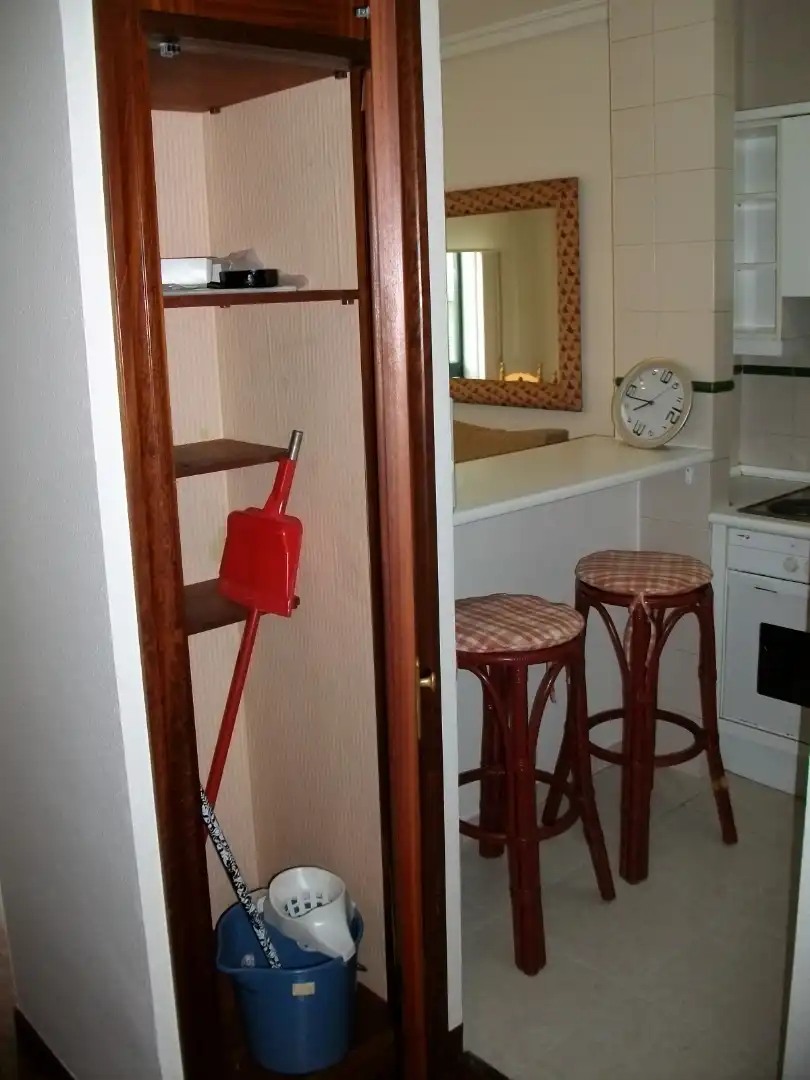 Apartament en venda en Pontevedra Capital  amb Calefacció, Parquet i Moblat