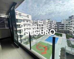 Exterior view of Flat to rent in  Madrid Capital  with Heating, Terrace and Storage room