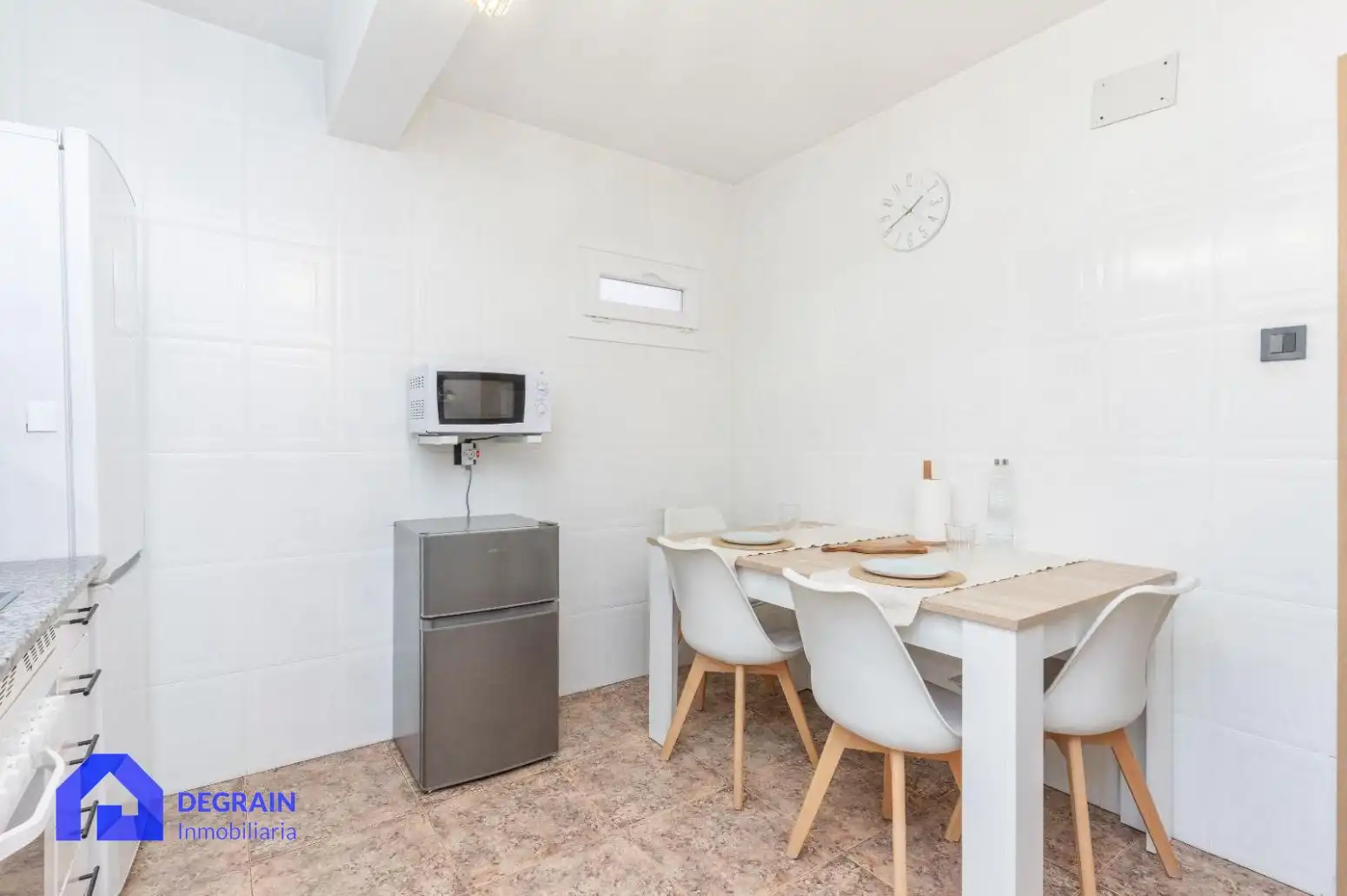 Kitchen of Flat for rent in Oviedo   with Furnished