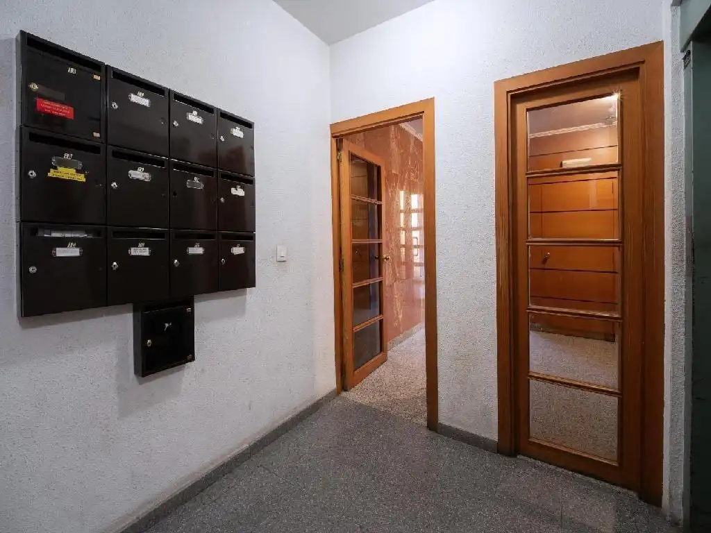 Flat for sale in Flores de Sil - La Placa