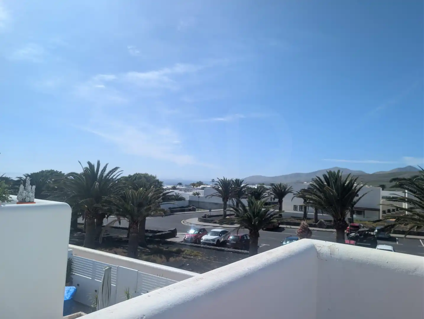 Vista exterior de Casa adosada en venta en Yaiza con Calefacción, Terraza y Piscina
