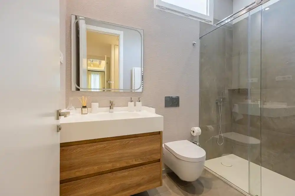 Baño de Ático en venta en Madrid con Aire acondicionado, Calefacción y Trastero