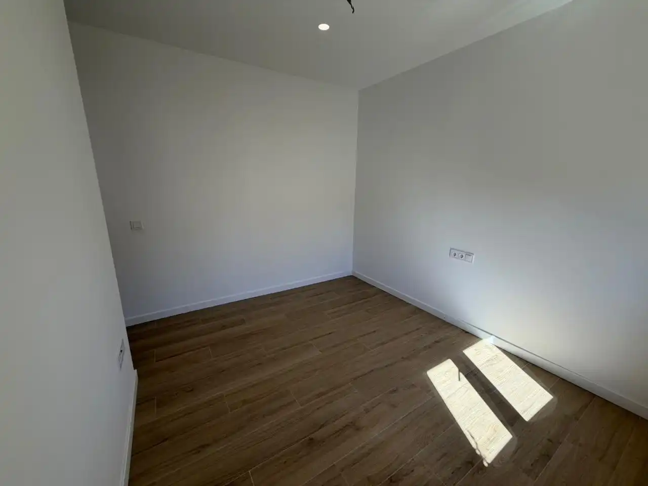 Bedroom of Flat for rent in Camins al Grau