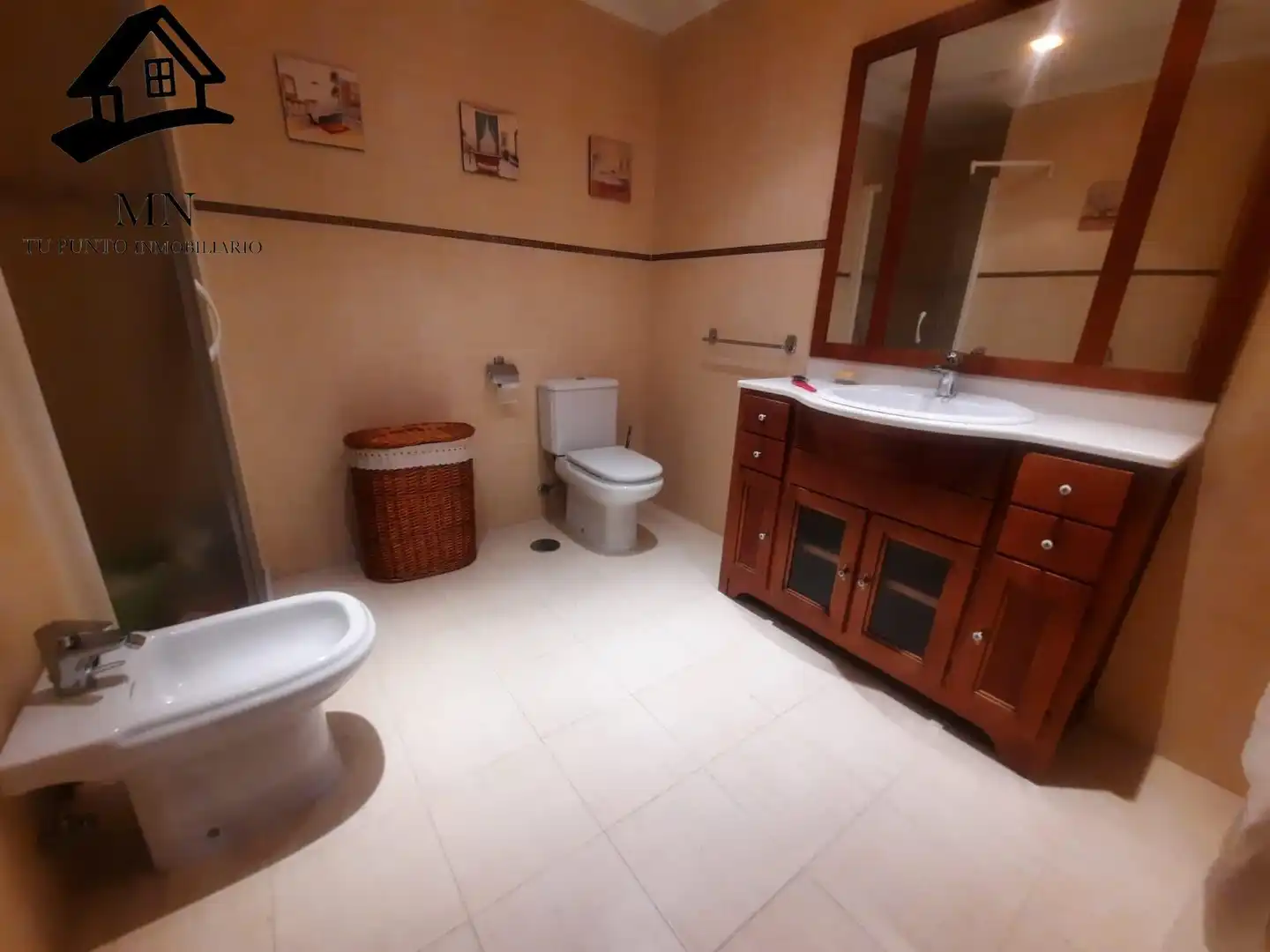 Badezimmer von Wohnung zum Verkauf in Corvera de Toranzo