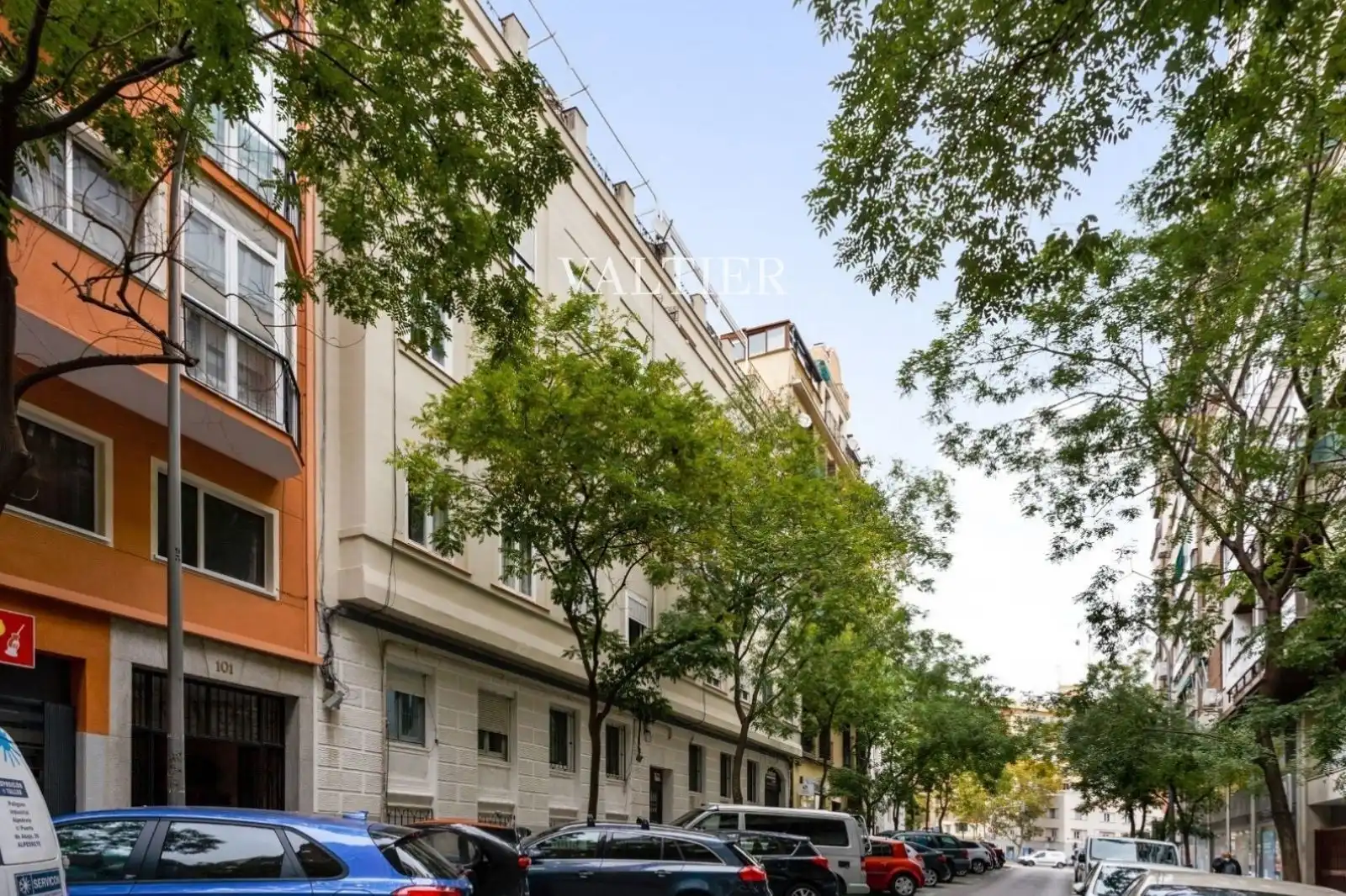 Vista exterior de Piso en venta en Madrid con Aire acondicionado y Amueblado