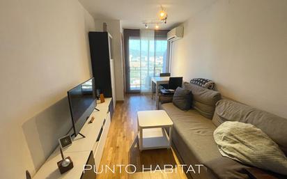 Living room of Flat for sale in  Barcelona Capital  with Air Conditioner, Heating and Balcony