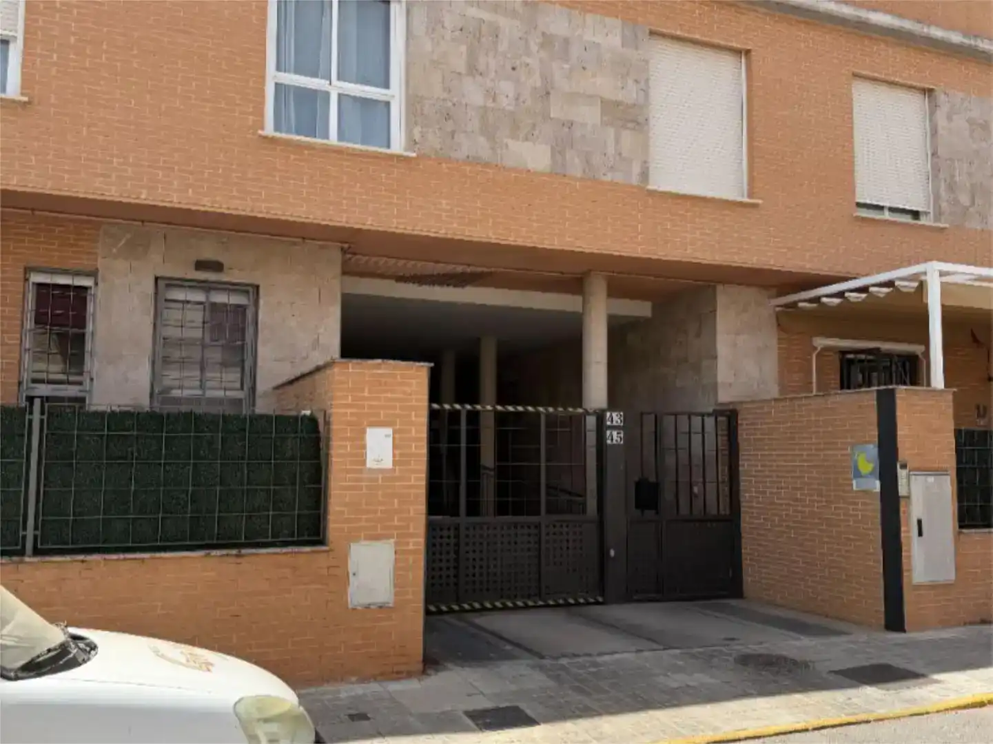 Vista exterior de Garatge en venda en Ciudad Jardín