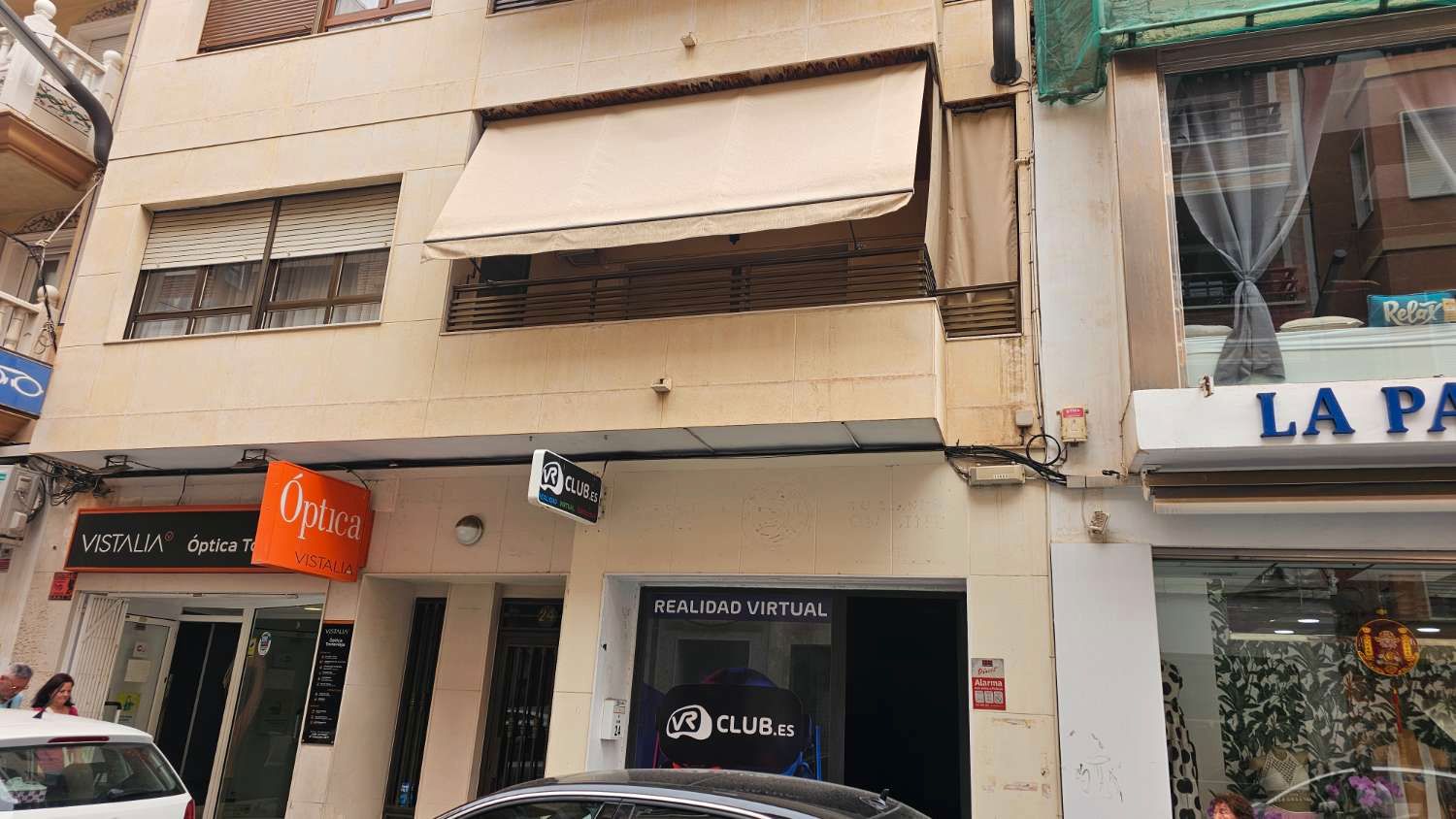 Vista exterior de Local en venta en Torrevieja