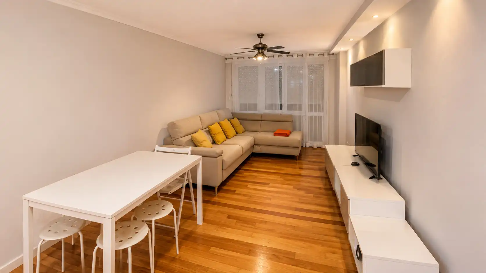 Living room of Flat for rent in Piélagos  with Heating, Terrace and Storage room