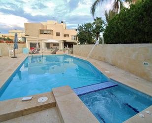 Swimming pool of House or chalet for sale in Alicante / Alacant  with Air Conditioner, Heating and Private garden