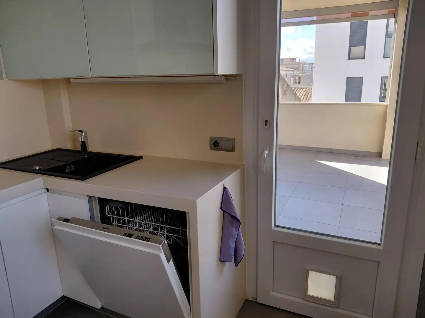 Flat with lift to rent in Carrer VIA ALEMANYA, imagen 9