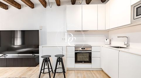 Ático de 111 m2 con vistas y terraza en venta en El Gòtic, Barcelona, imatge 5