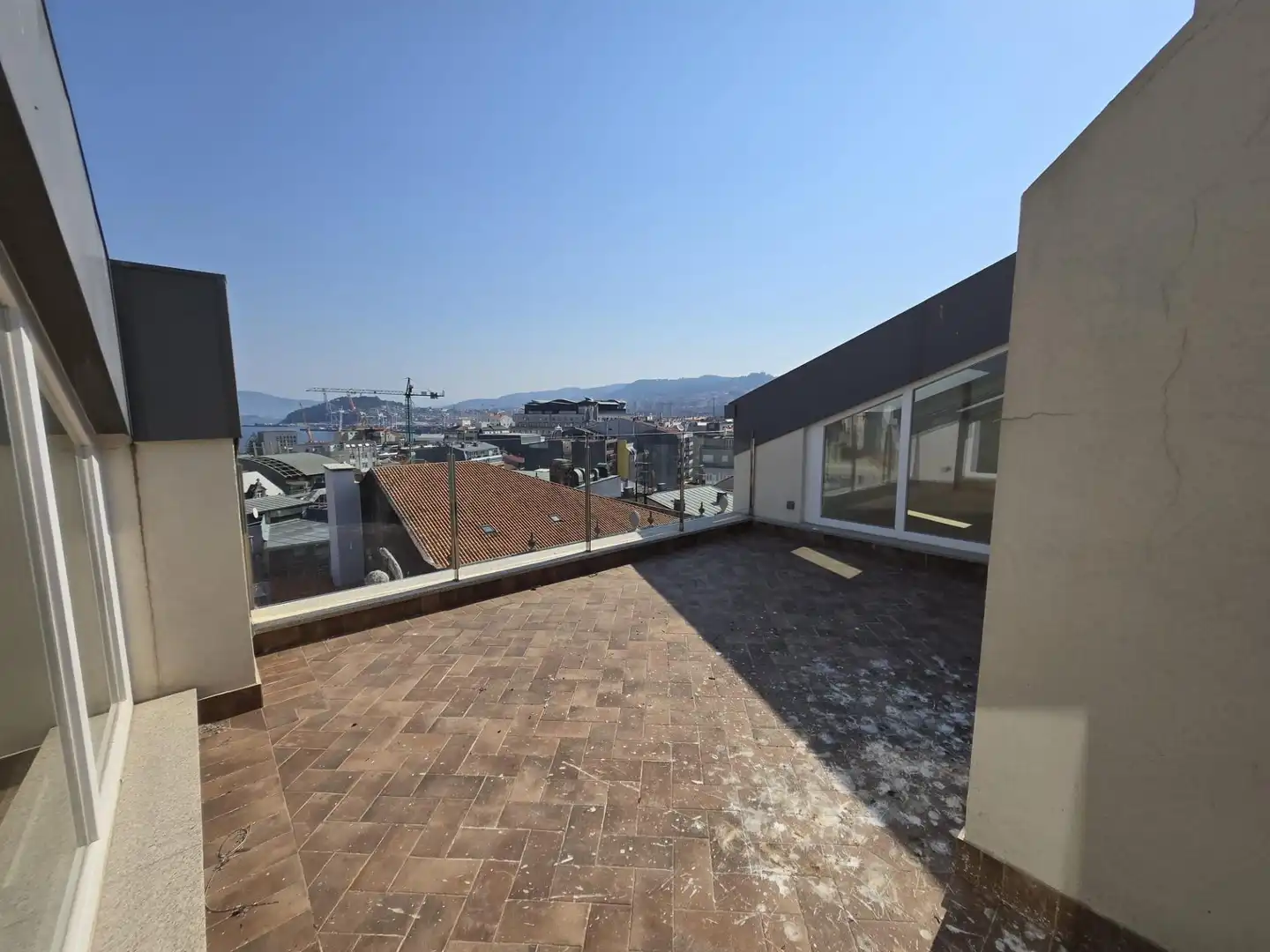 Terraza de Ático en venta en Vigo  con Calefacción y Terraza
