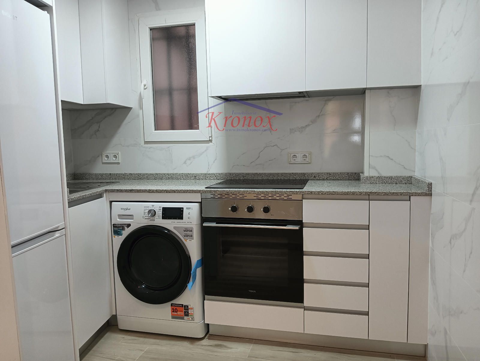 Kitchen of Flat for sale in  Madrid Capital
