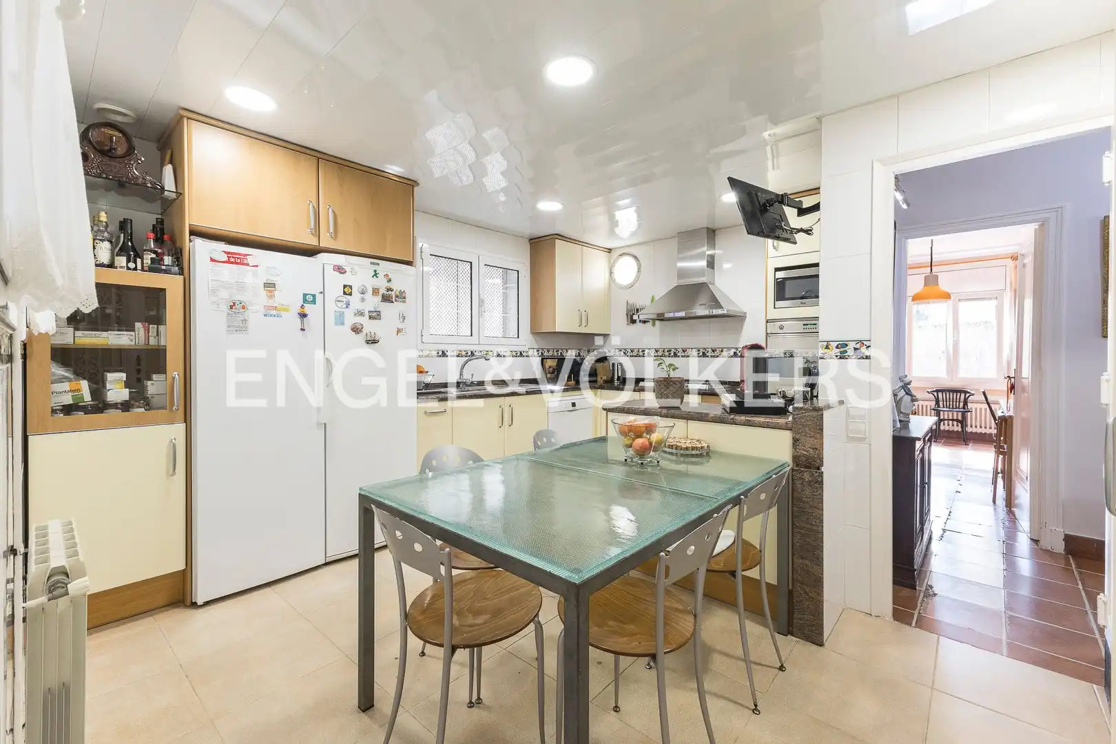 Cocina de Casa o chalet en venta en Barcelona con Calefacción, Jardín privado y Terraza