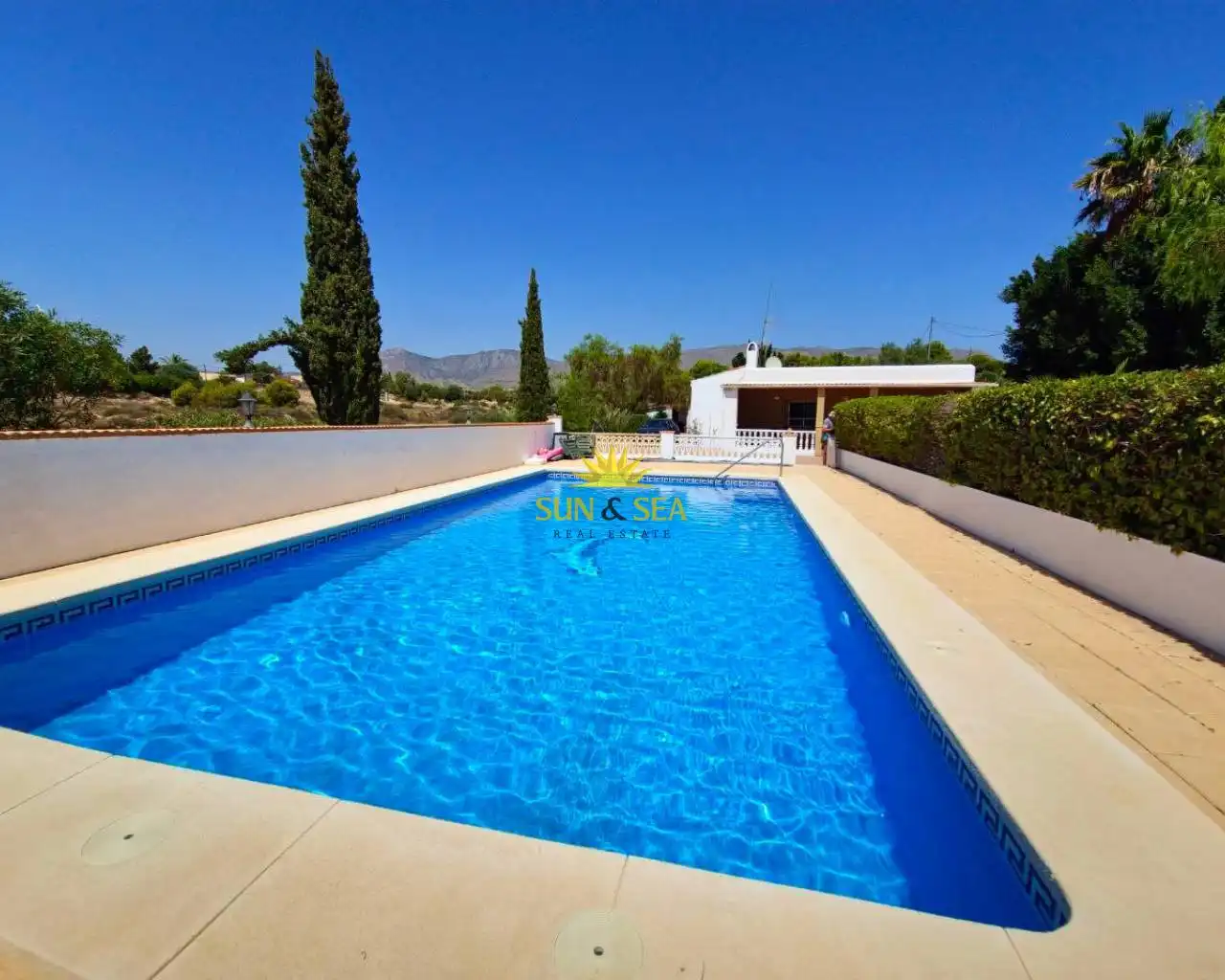 Vista exterior de Casa o chalet en venta en Crevillent con Aire acondicionado, Calefacción y Jardín privado