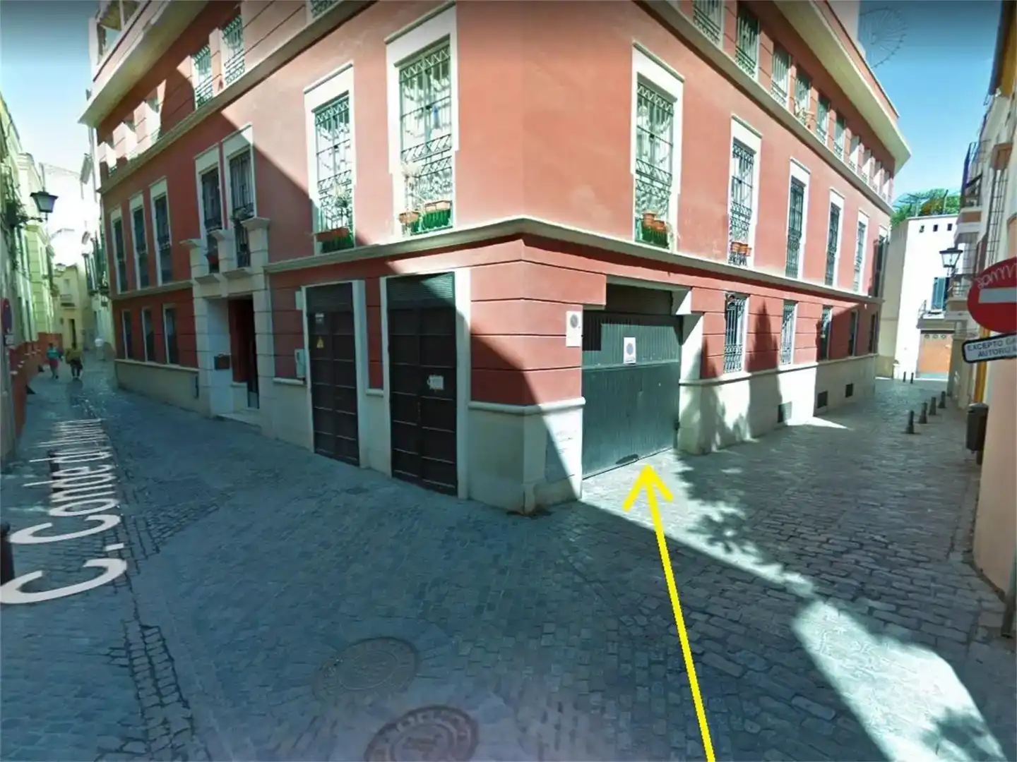 Parkplatz von Garage zur Miete in Sevilla