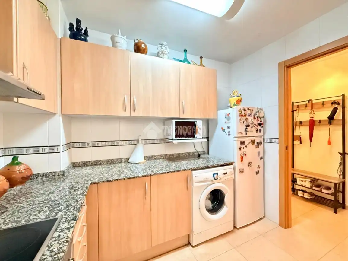 Cocina de Piso en venta en Sant Pere de Ribes con Calefacción, Amueblado y Balcón