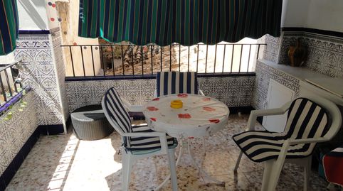 OPORTUNIDAD: PISO CÉNTRICO Y REFORMADO CON TERRAZA.