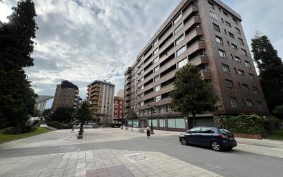 Exterior view of Flat for sale in Oviedo   with Terrace