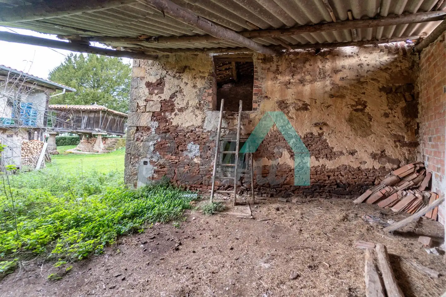 Vista exterior de Casa adosada en venta en Villaviciosa con Parquet