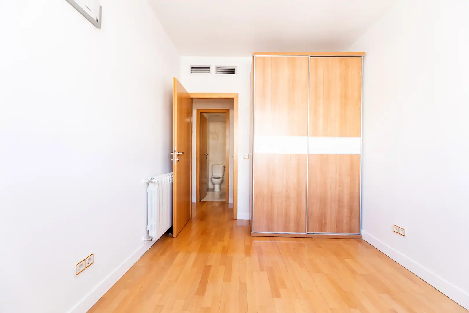 Habitación de Ático de alquiler con opción a compra en Madrid con Aire acondicionado, Calefacción y Terraza