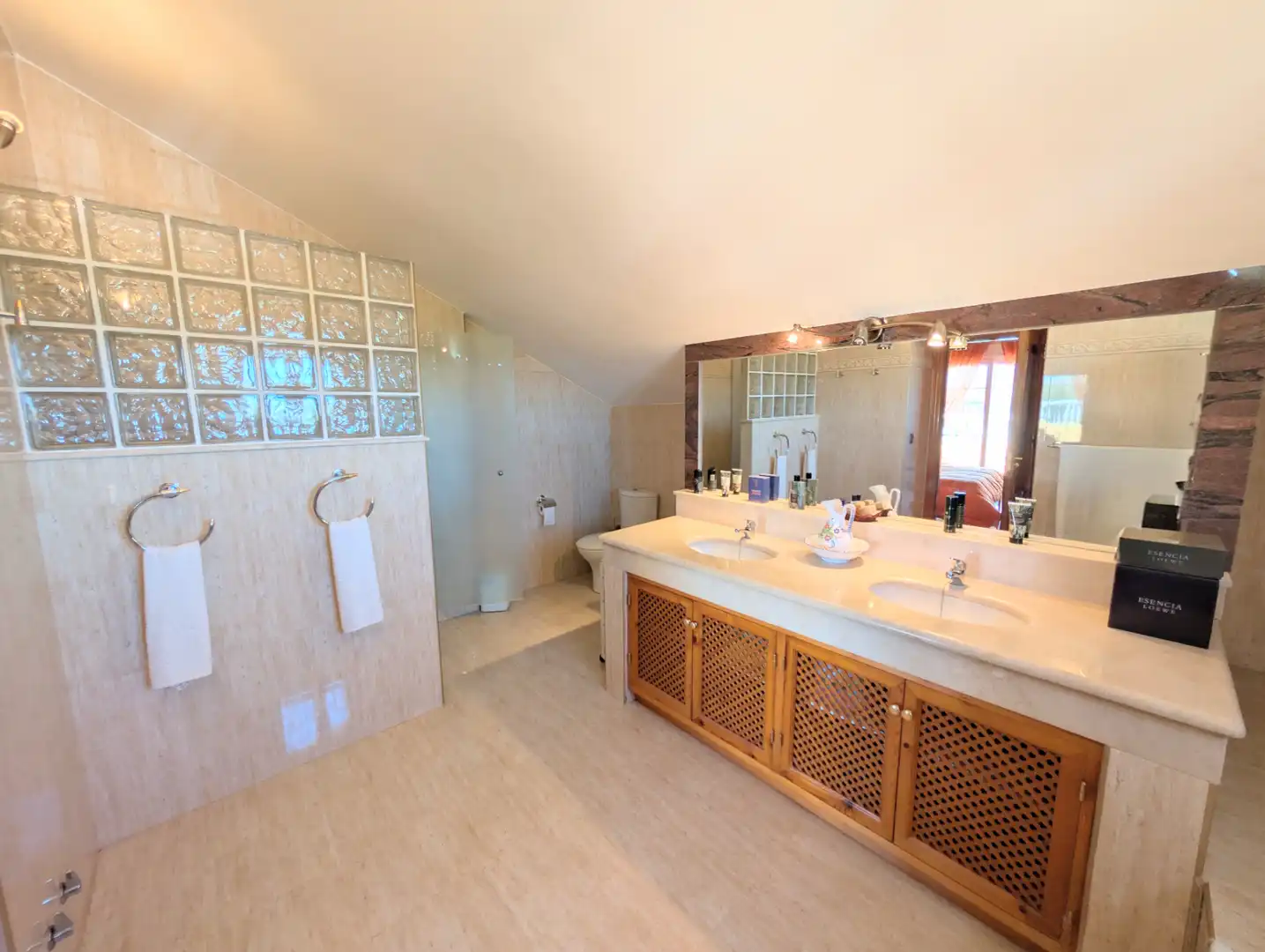 Baño de Casa o chalet en venta en Cartagena con Aire acondicionado, Calefacción y Jardín privado