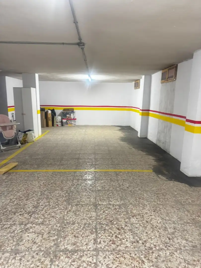 Aparcament en venda a Calle Ibáñez Ibero 16