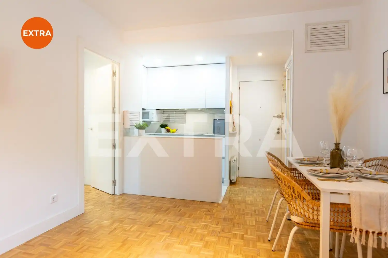 Piso en venta en Calle Dulcinea, Cuatro Caminos - Azca