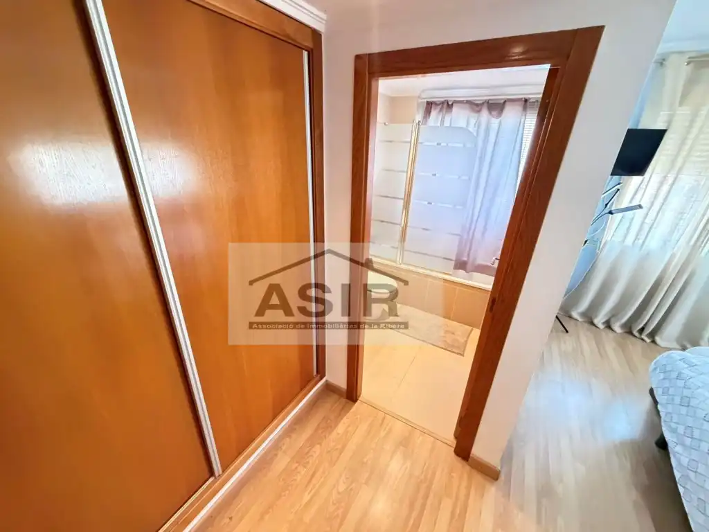 Habitación de Casa o chalet en venta en Alzira