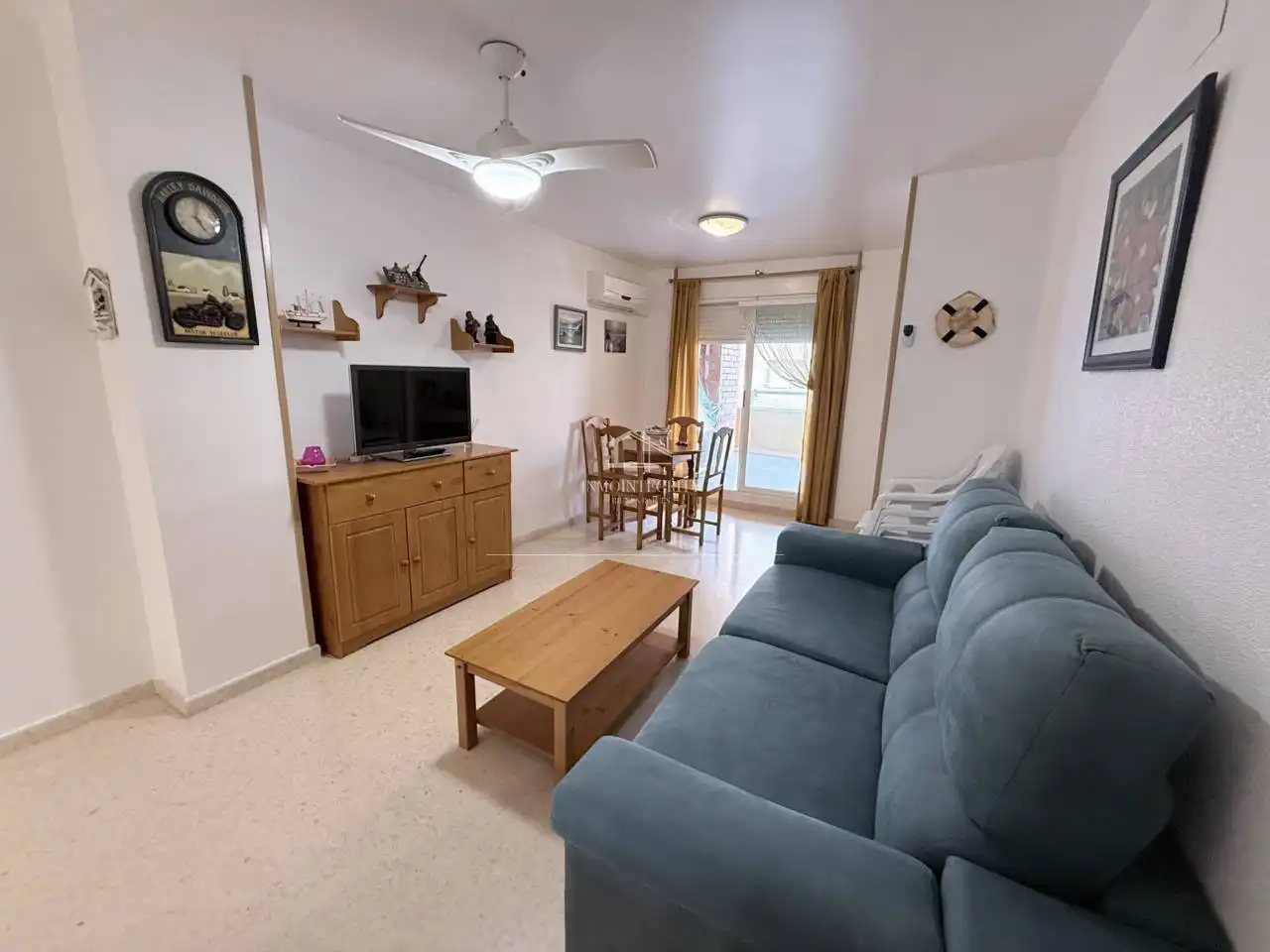 Sala d'estar de Apartament en venda en Oropesa del Mar / Orpesa amb Aire condicionat, Moblat i Balcó