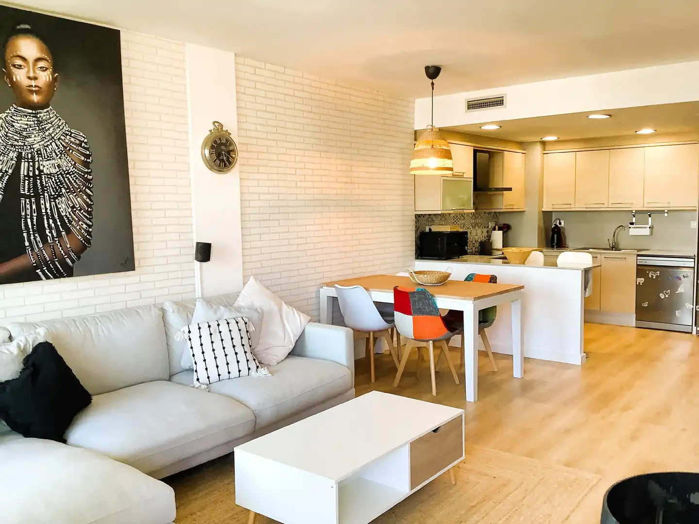 Sala de estar de Piso en venta en Montgat con Aire acondicionado, Calefacción y Jardín privado