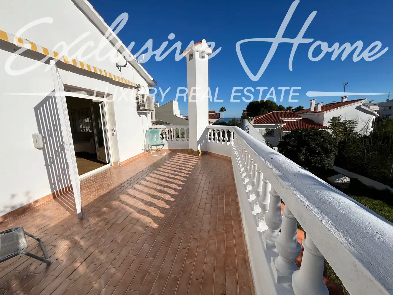Detached house with terrace for sale in Carrer de les Llevateres