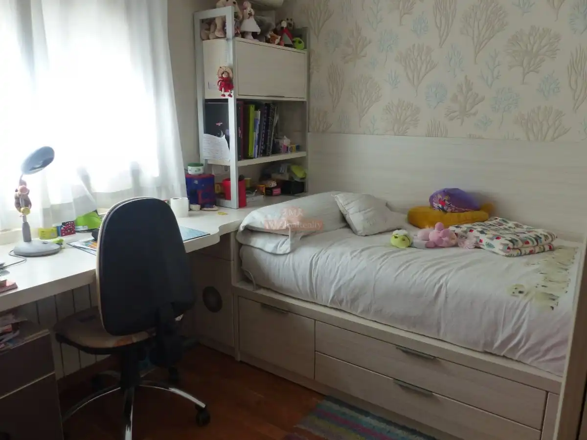 Schlafzimmer von Wohnung zur Miete in Albacete mit Heizung und Balkon