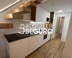 Kitchen of Flat to rent in  Madrid Capital  with Air Conditioner, Heating and Furnished