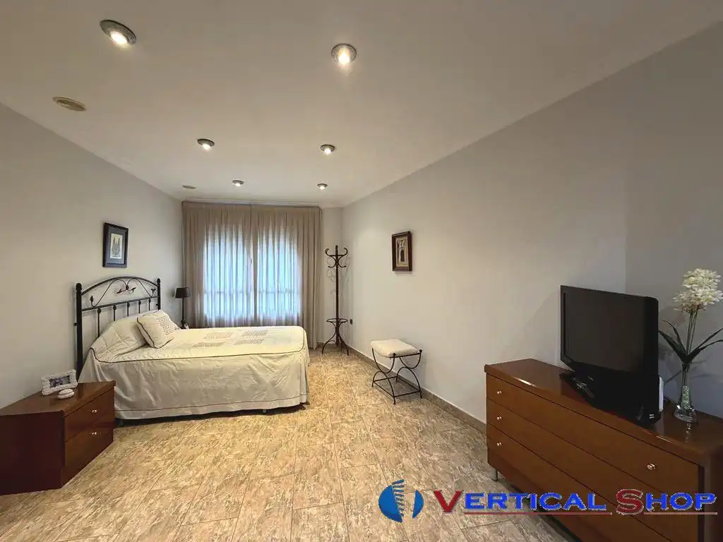 Habitación de Casa o chalet en venta en Villena con Aire acondicionado, Calefacción y Terraza