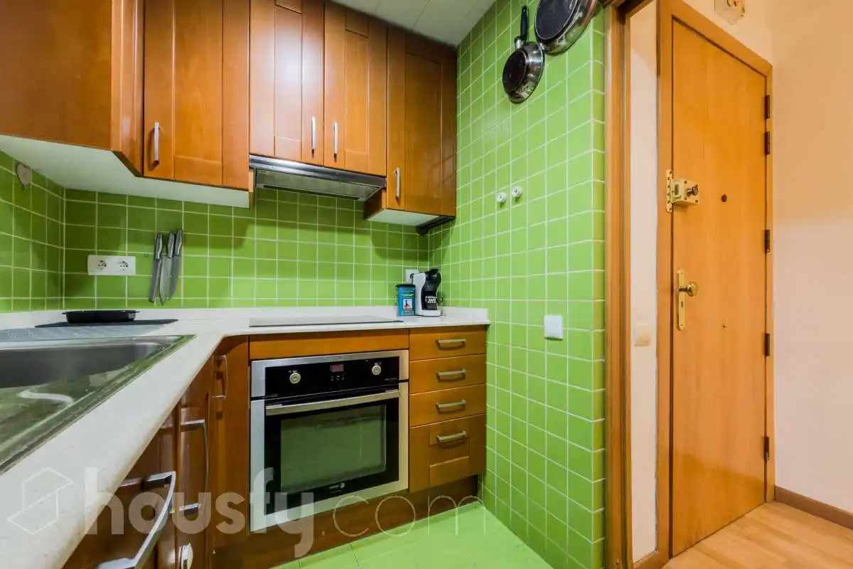 Kitchen of Flat for sale in Barcelona  with Air Conditioner, Parquet flooring and Terrace
