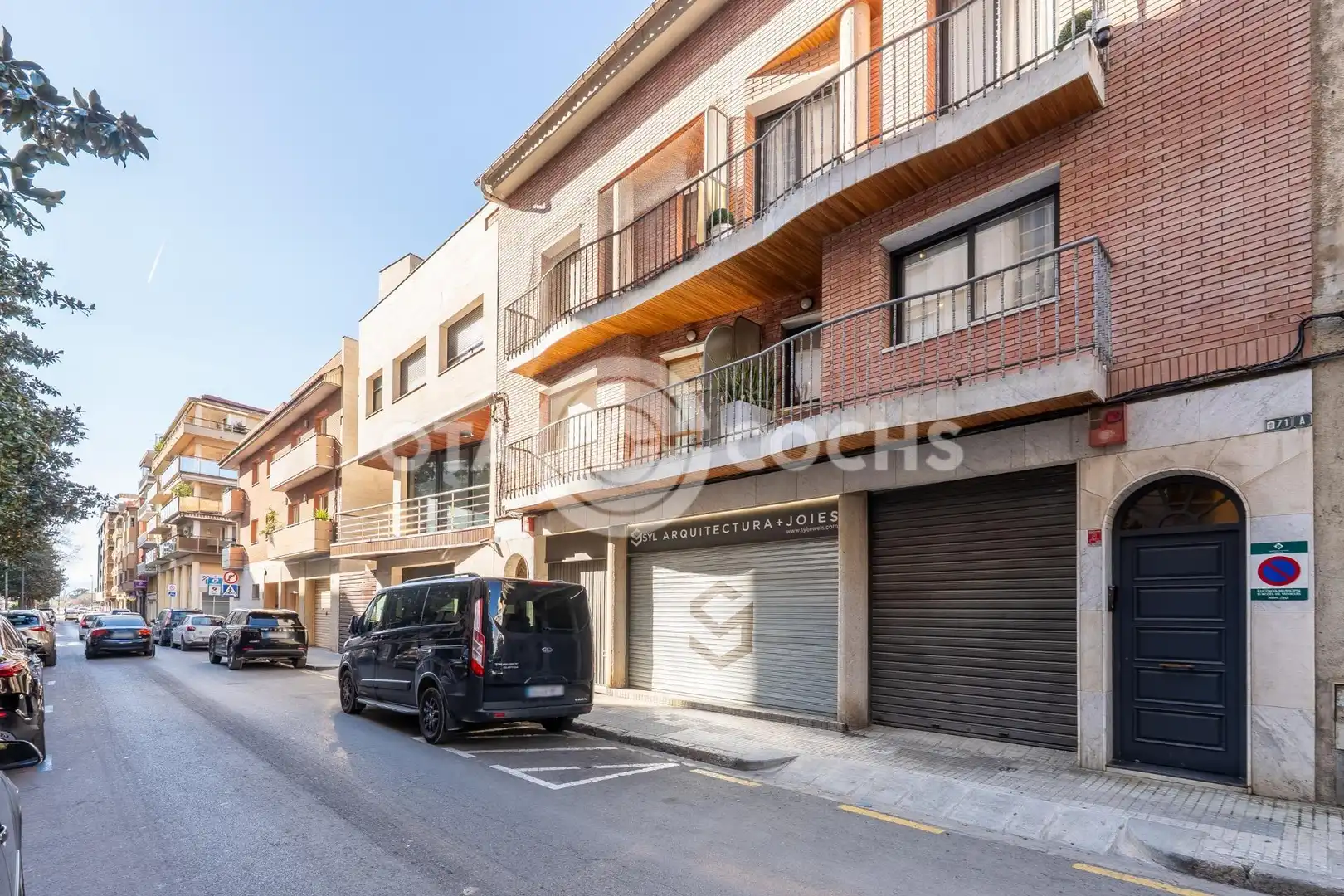 Vista exterior de Casa adosada en venda en Reus amb Aire condicionat, Calefacció i Jardí privat